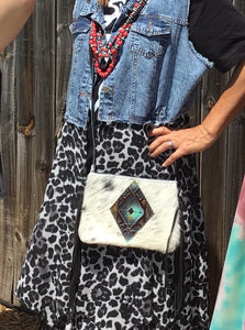 SMALL CROSS BODY Black/white cowhide